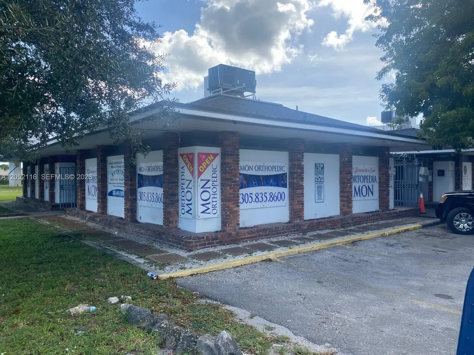 600 E 25th St, Hialeah FL 33013