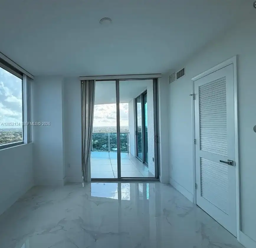 2641 N Flamingo Rd # 2208N, Sunrise FL 33323 photo 5