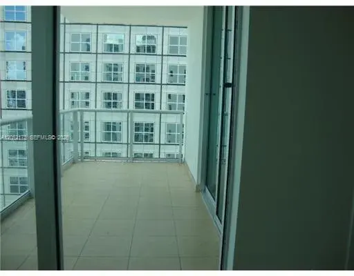 300 S Biscayne Blvd # 3511, Miami FL 33131