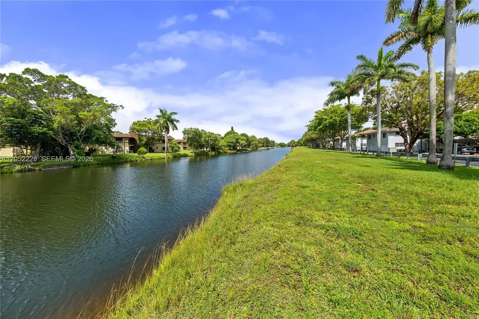 7900 CAMINO CR # 303, Miami FL 33143 photo 3