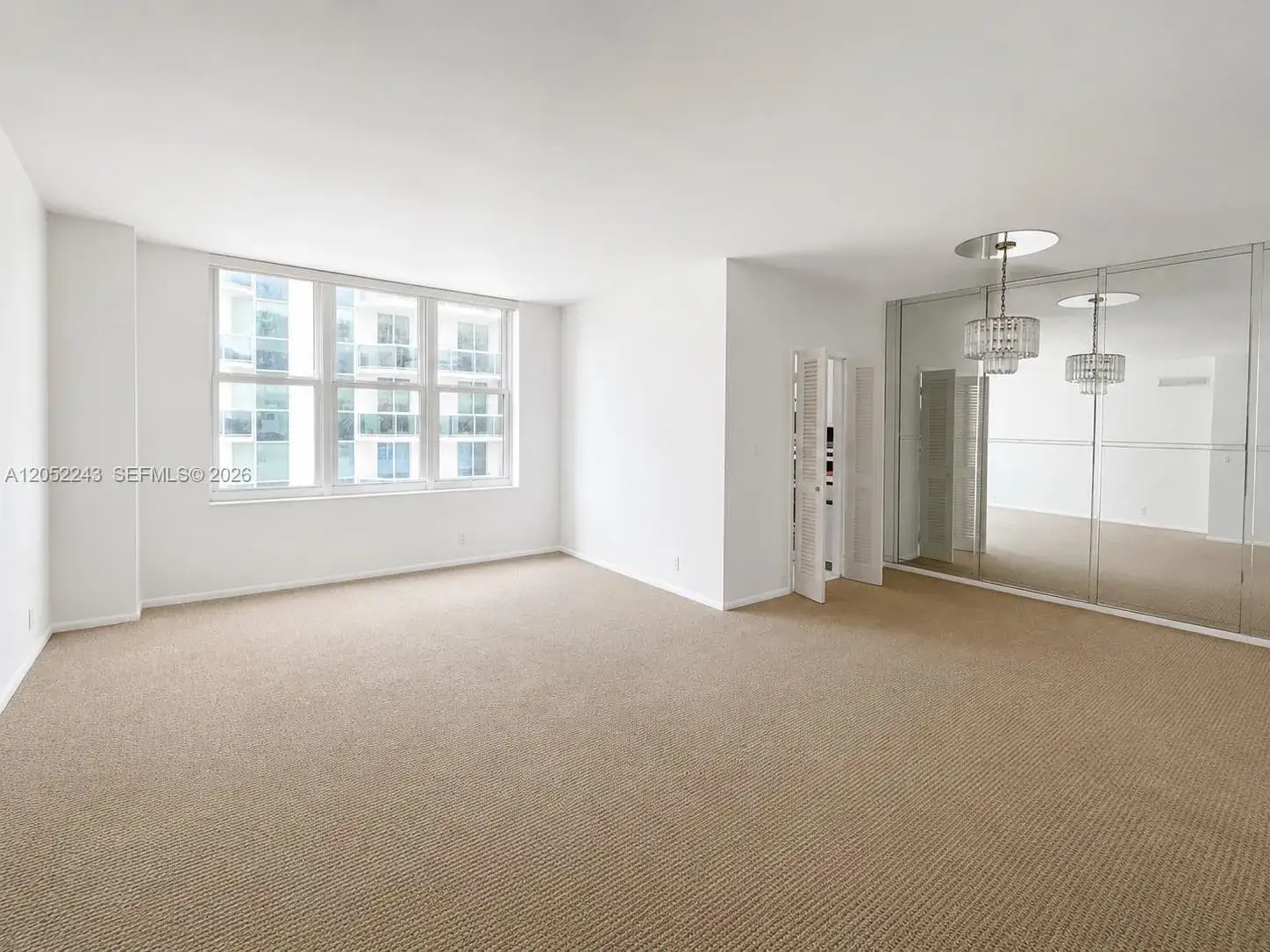 1 bedroom 1 bath Residential for sale at 4747 Collins Ave # 708, Miami Beach FL 33140