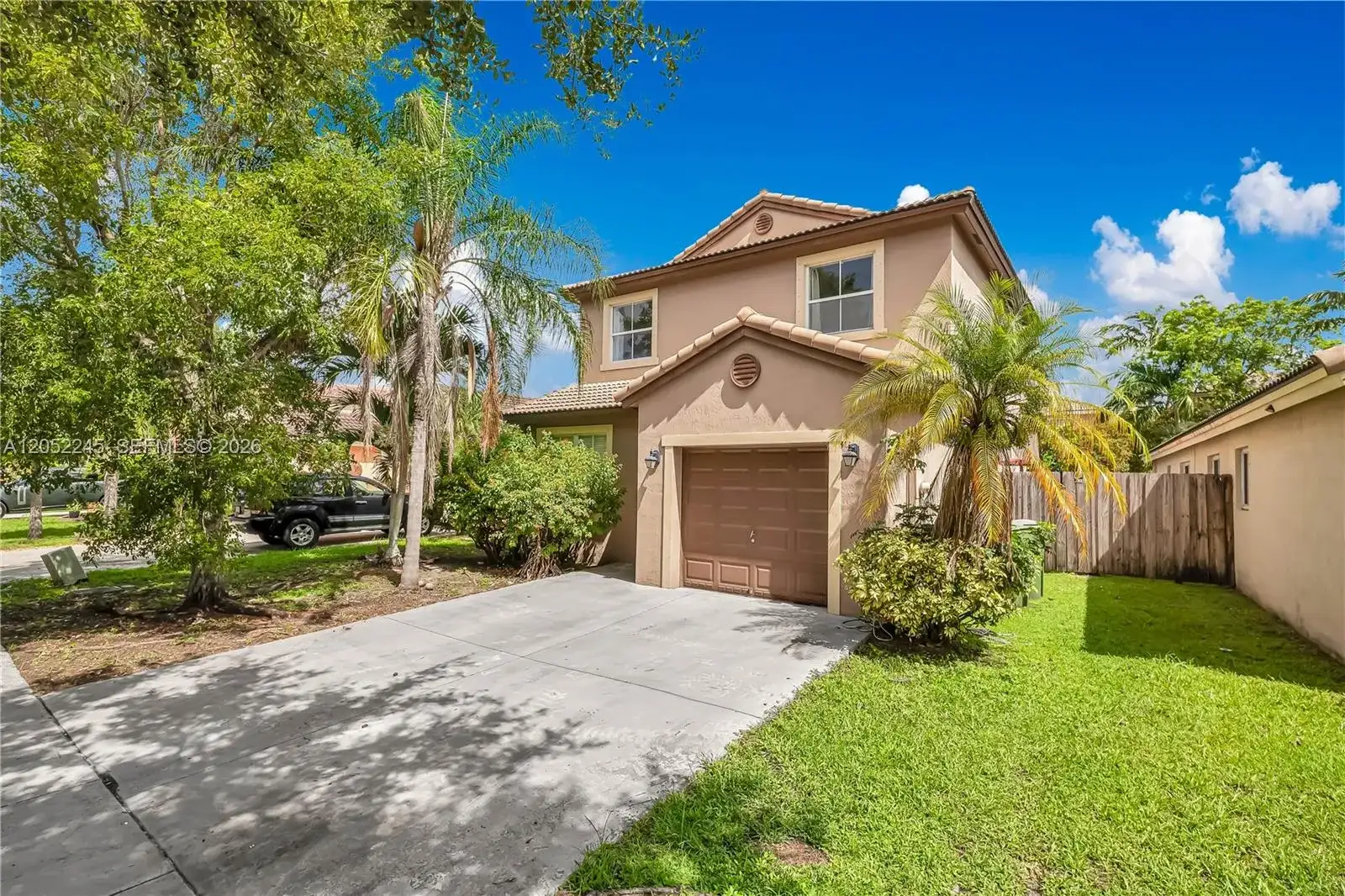 2019 SE 13th St, Homestead FL 33035 photo 2
