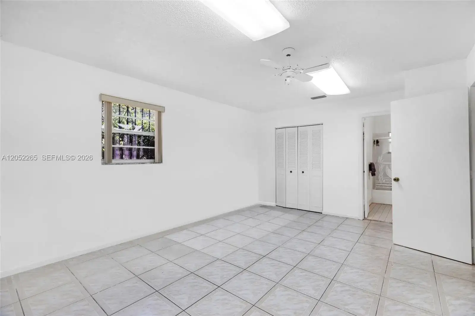 16420 NE 5th Ave # 000, Miami FL 33162 photo 2