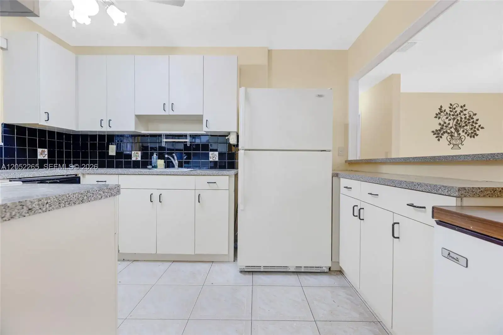 16420 NE 5th Ave # 000, Miami FL 33162 photo 5