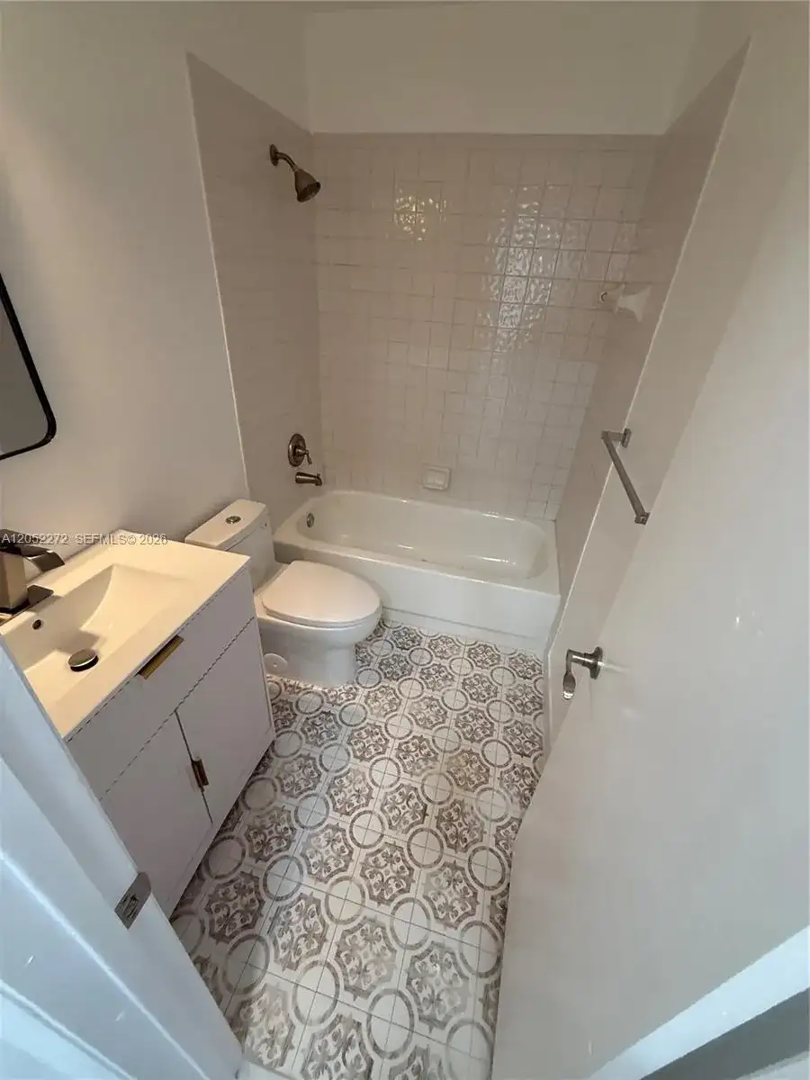 3553 Magellan Cir # 1, Aventura FL 33180 photo 5