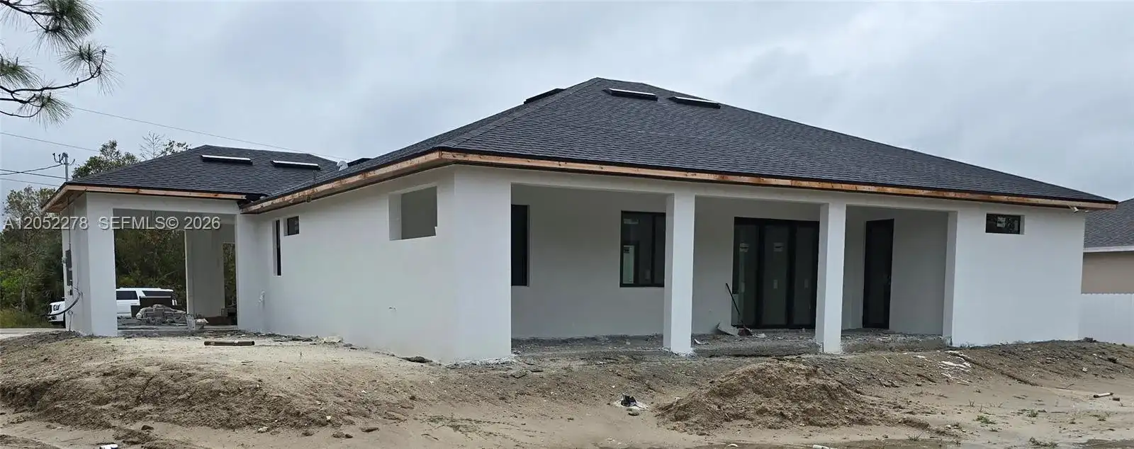 728 N LaPlata Ave, Lehigh Acres FL 33974 photo 4