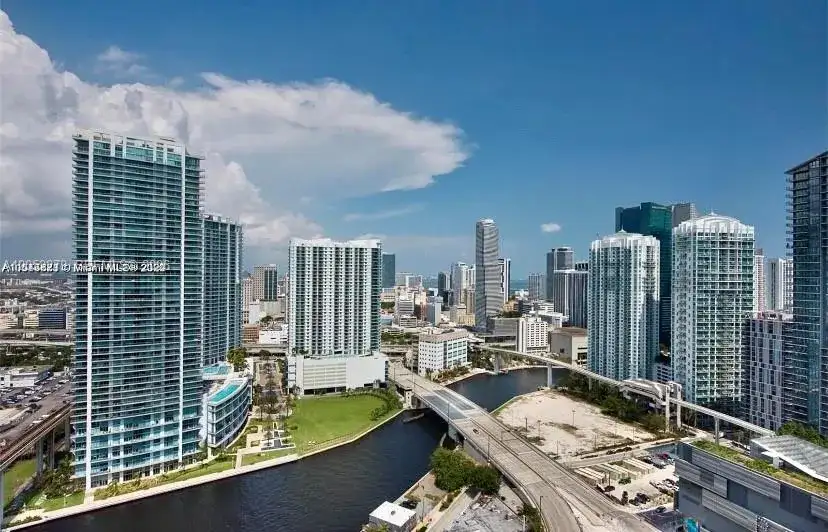 88 SW 7th St # 2712, Miami FL 33130 photo 2