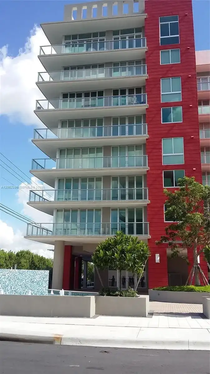 7875 NW 107th Ave # 812, Doral FL 33178