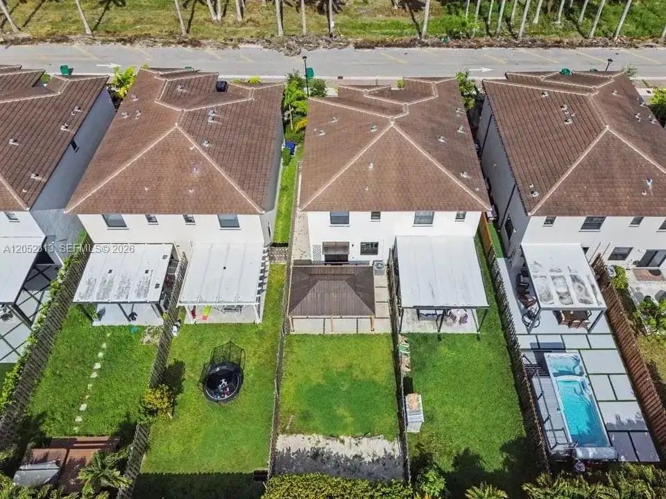 25545 SW 109th Ave, Homestead FL 33032 photo 3