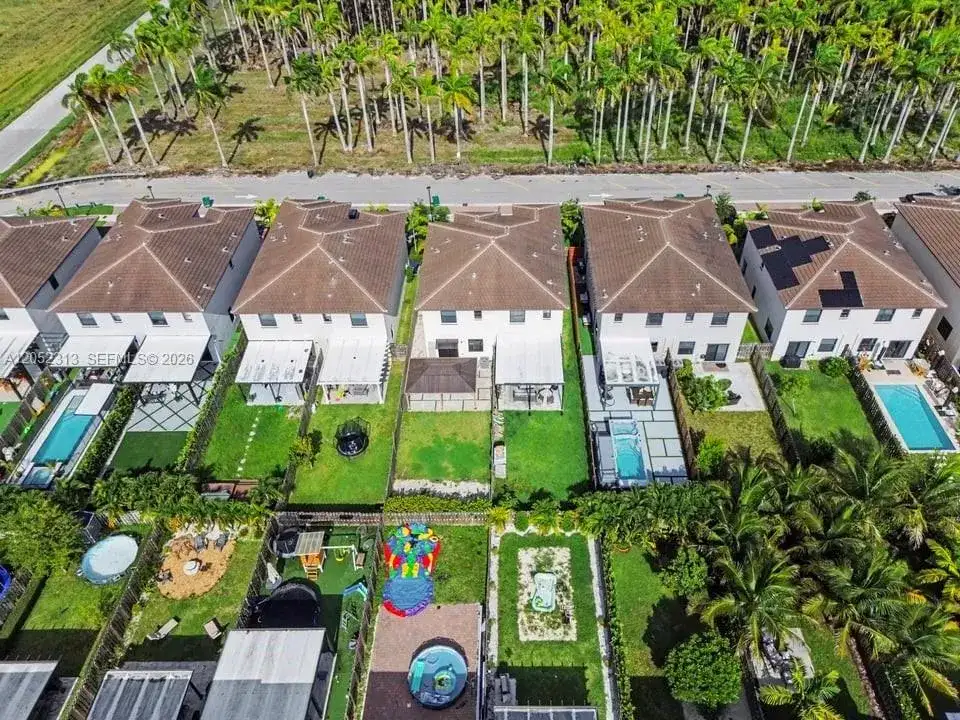 25545 SW 109th Ave, Homestead FL 33032 photo 5
