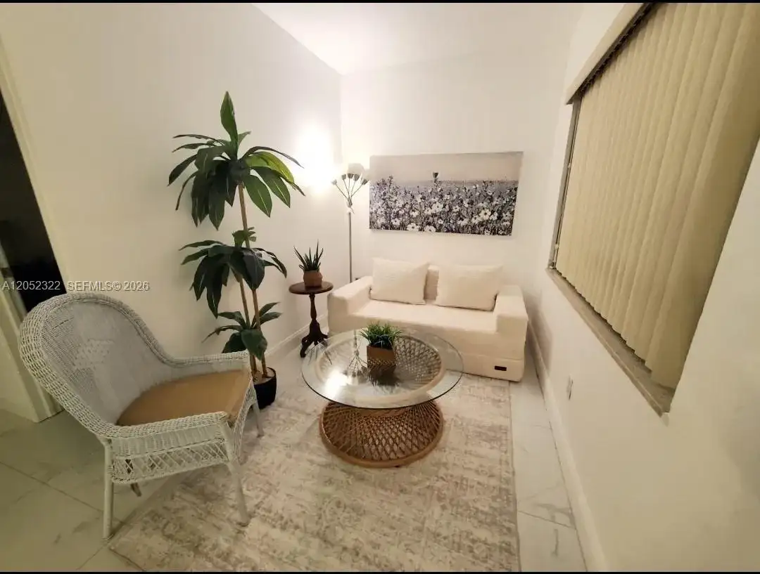 1435 NE 179th St, North Miami Beach FL 33162 photo 4