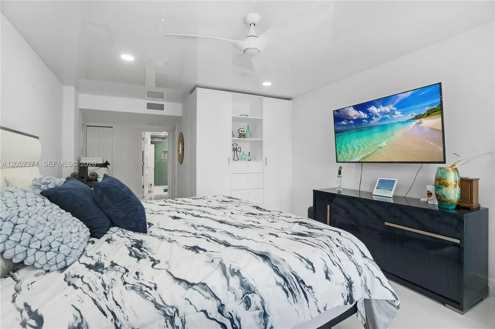 4100 Galt Ocean Dr # 404, Fort Lauderdale FL 33308