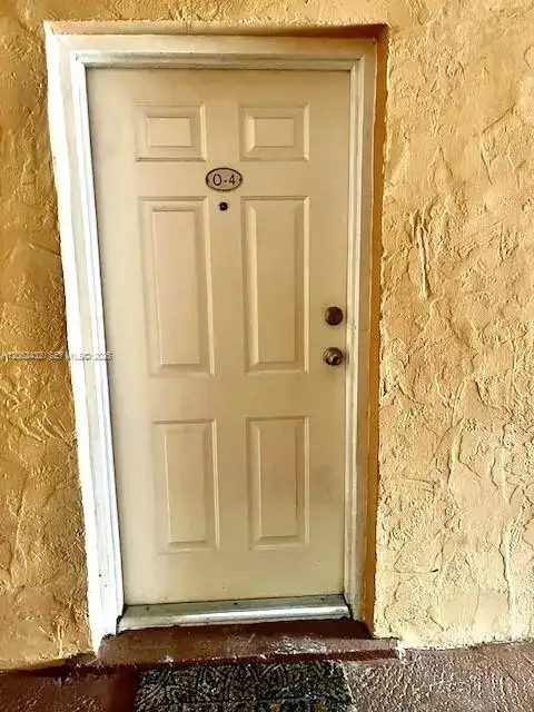 9477 SW 76th St # O4, Miami FL 33173 photo 3