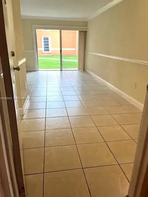 9477 SW 76th St # O4, Miami FL 33173 photo 5