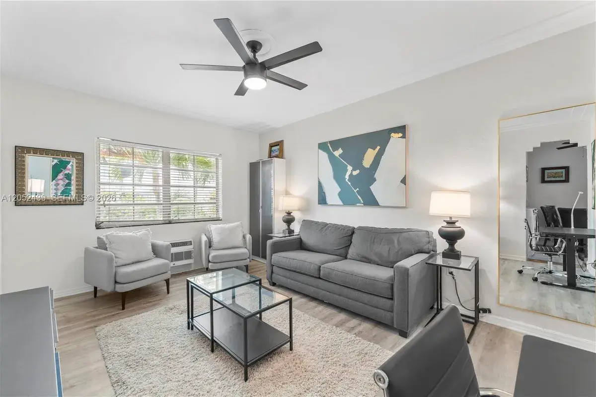 819 Meridian Ave # 5, Miami Beach FL 33139