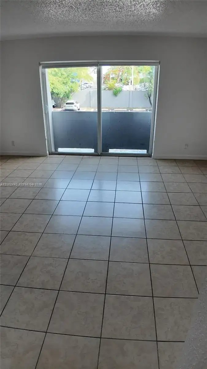 11120 SW 196th St # B305, Cutler Bay FL 33157 photo 4