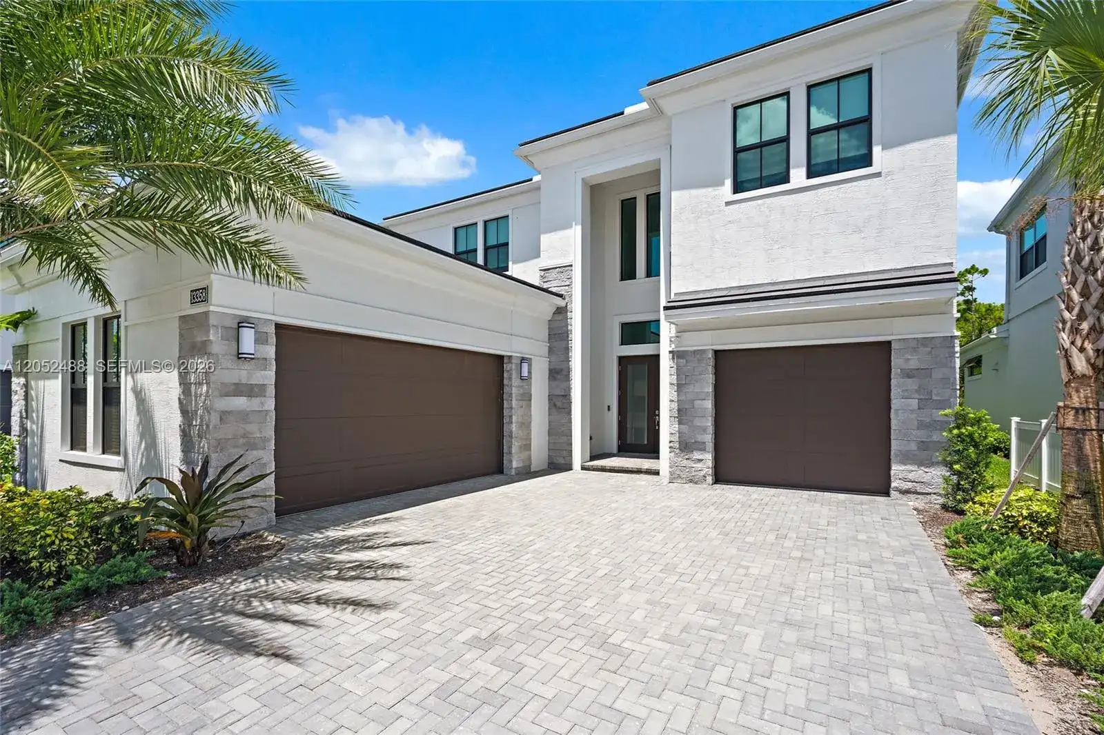 13358 Artisan Cir, Palm Beach Gardens FL 33418 photo 2