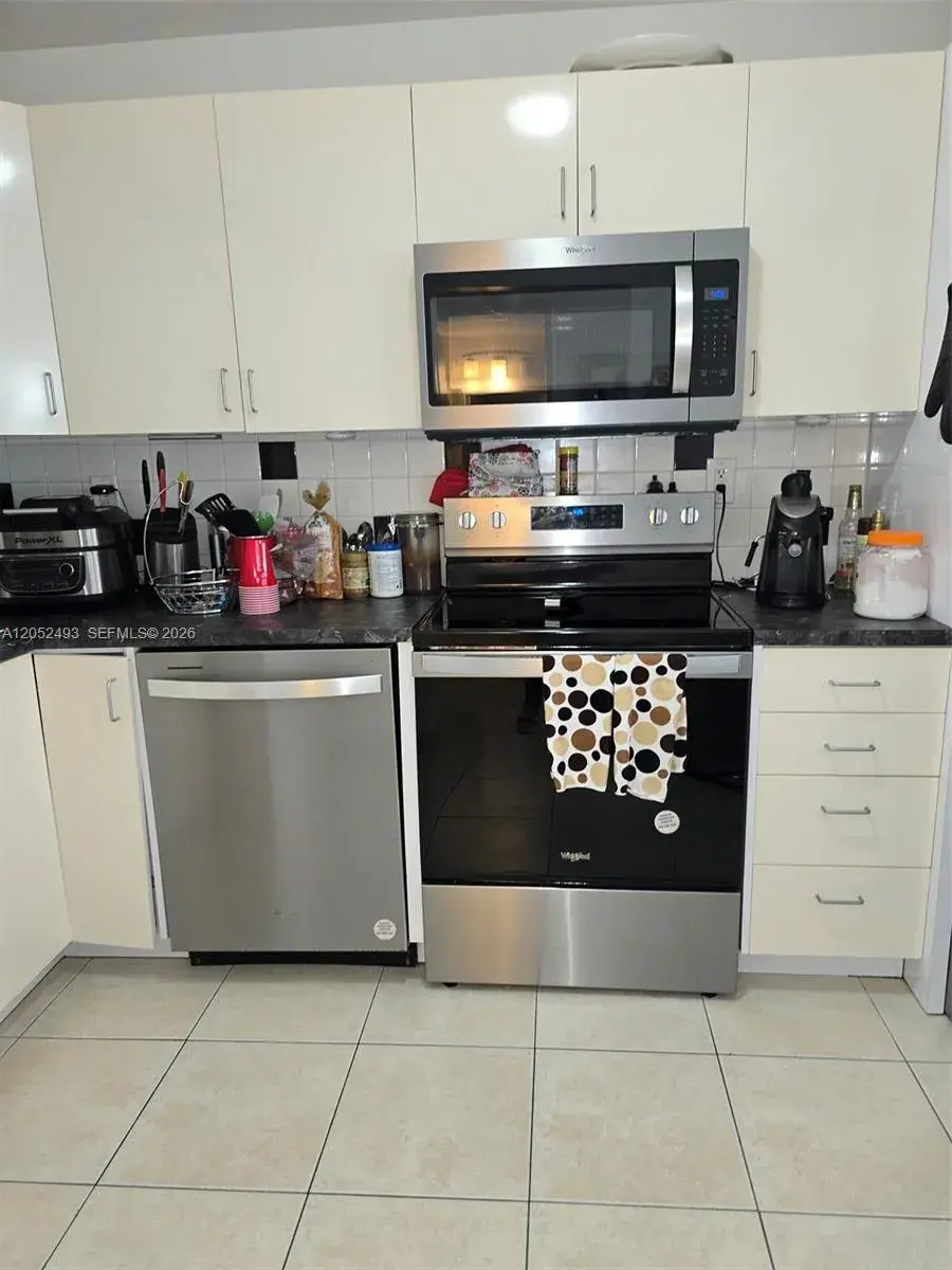 1901 Brickell Ave # B504, Miami FL 33129