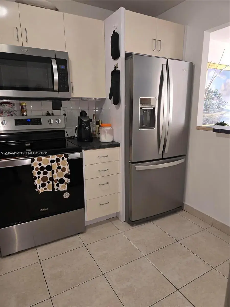 1901 Brickell Ave # B504, Miami FL 33129
