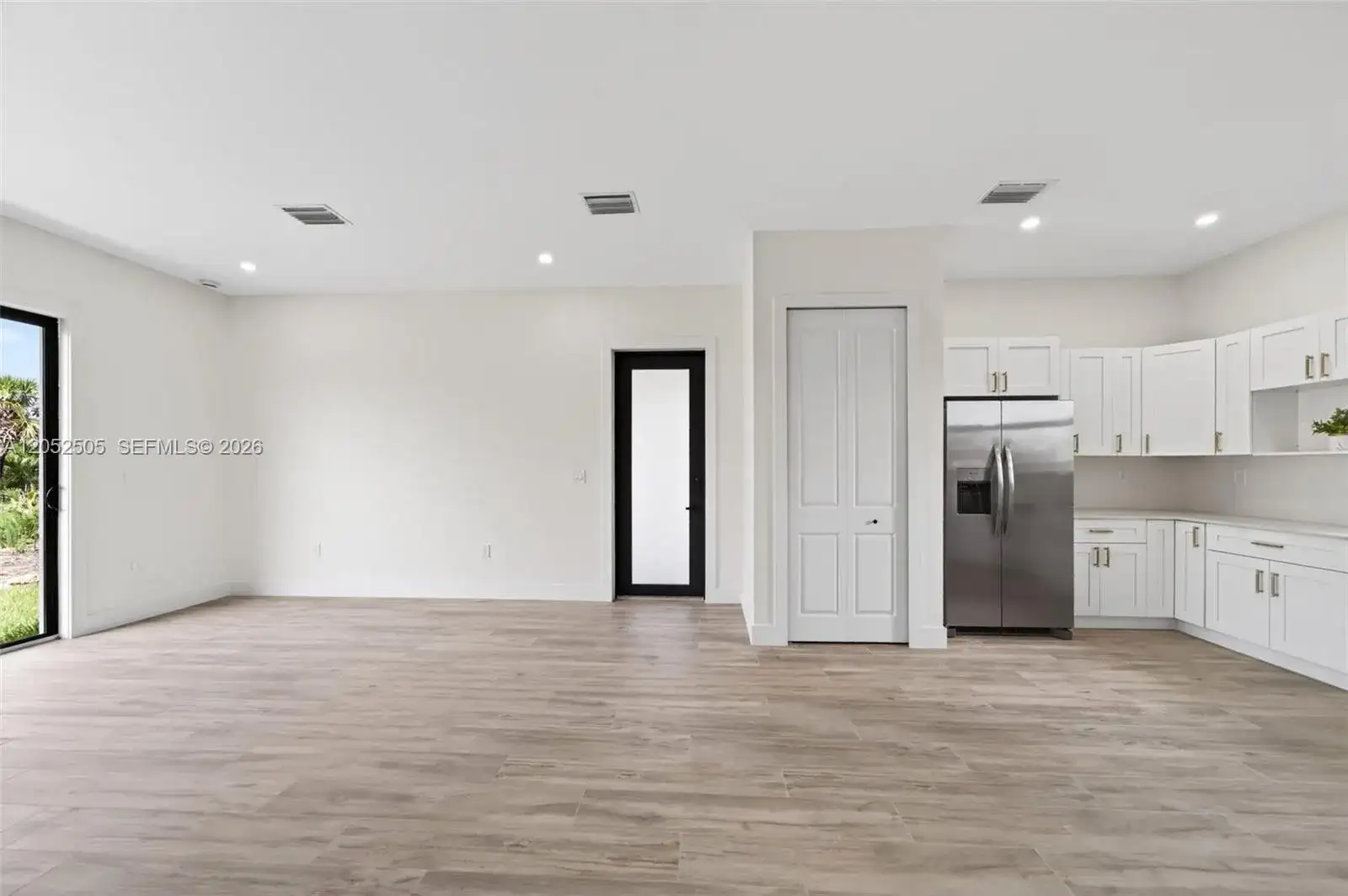 2622 22 Avenue SE # B, Naples FL 34117 photo 3