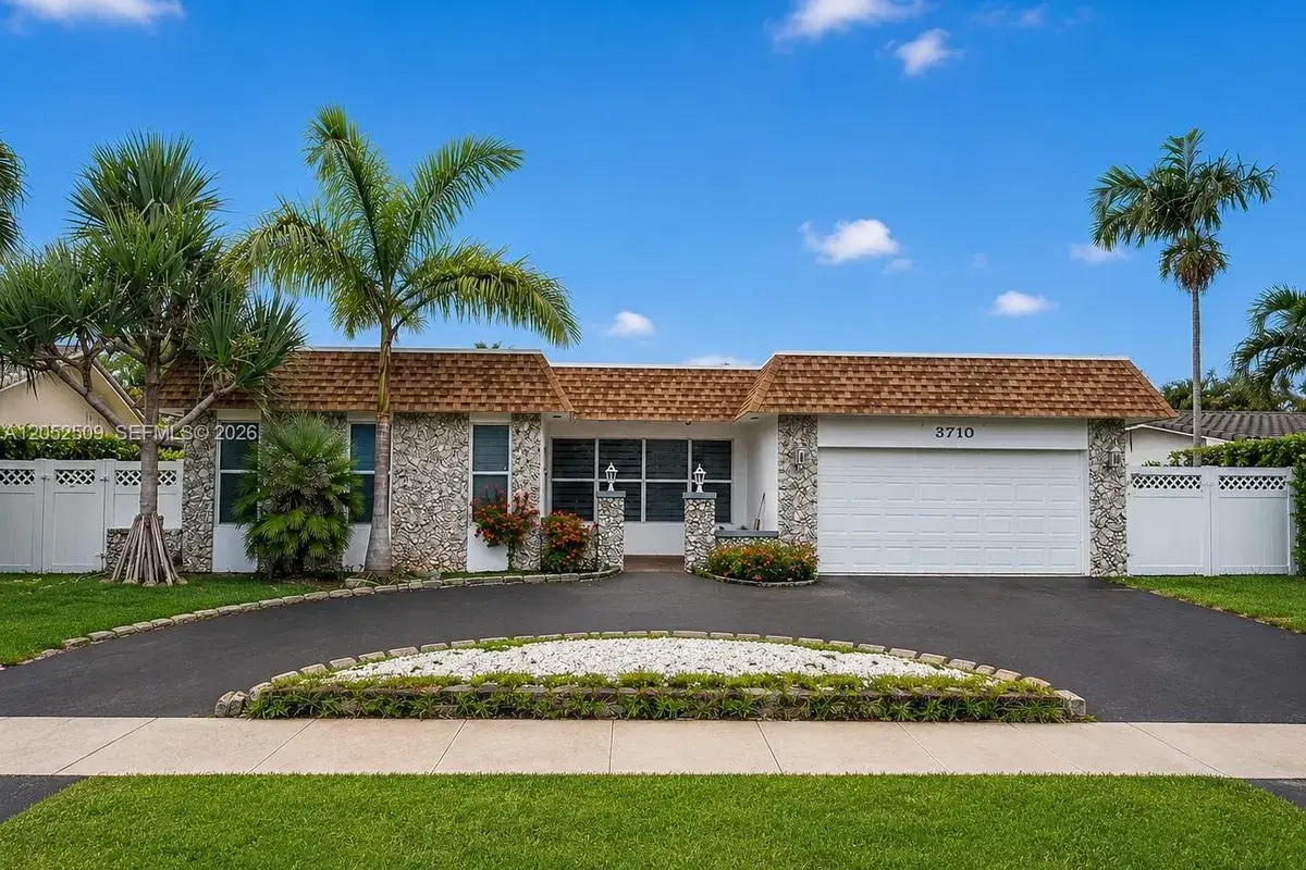 3710 N 54th Ave, Hollywood FL 33021