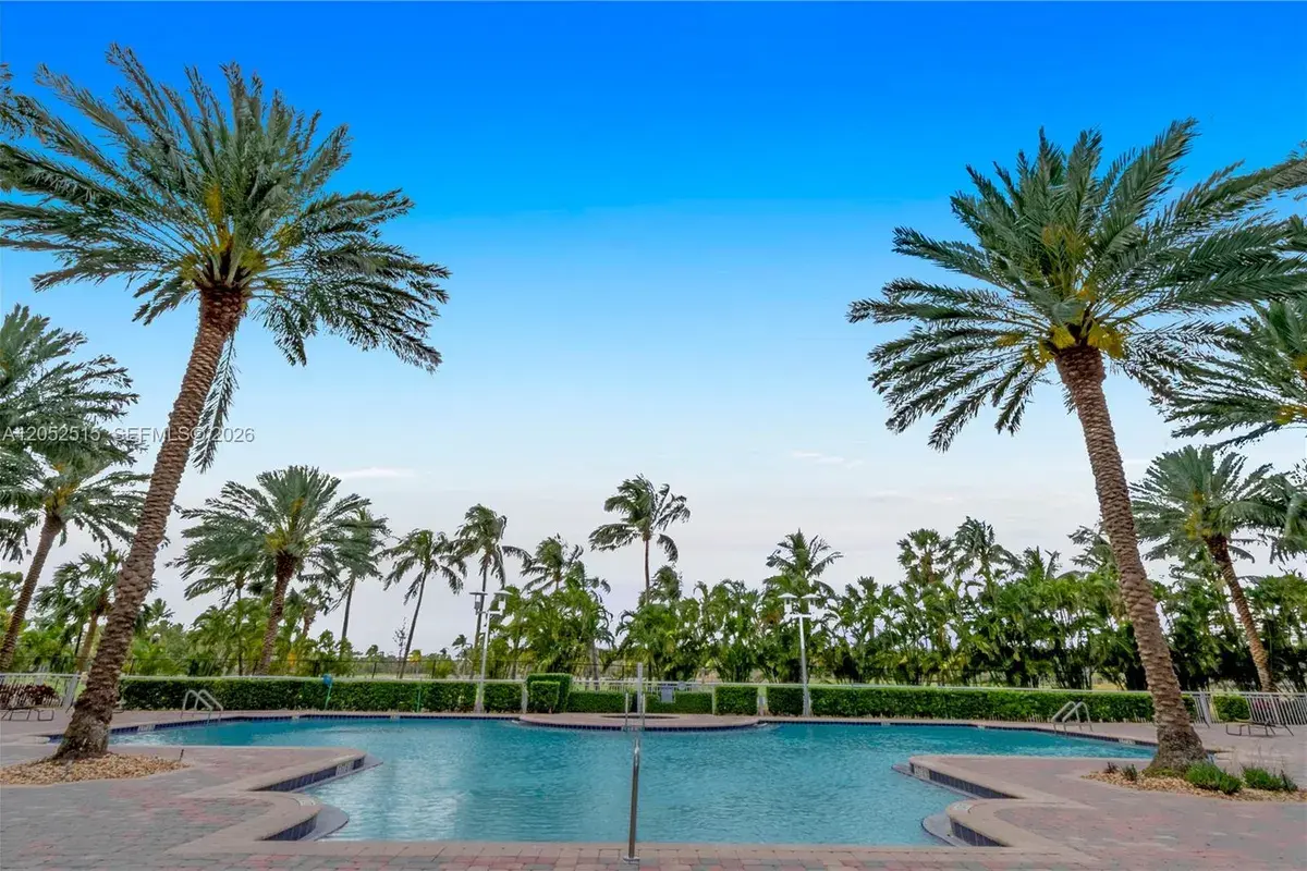 1745 E Hallandale Beach Blvd # 2501W, Hallandale Beach FL 33009
