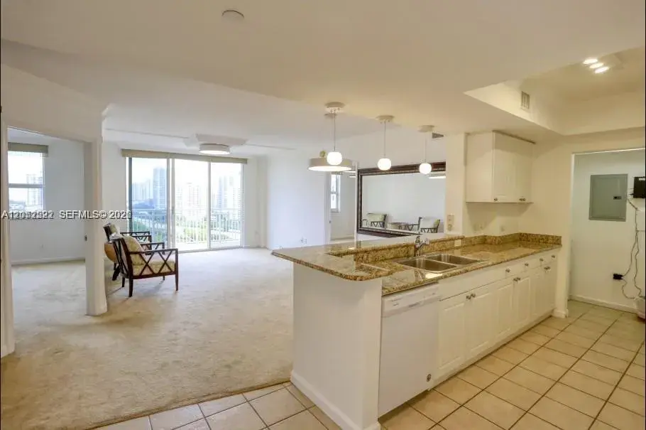 19501 W Country Club Dr # 1615, Aventura FL 33180