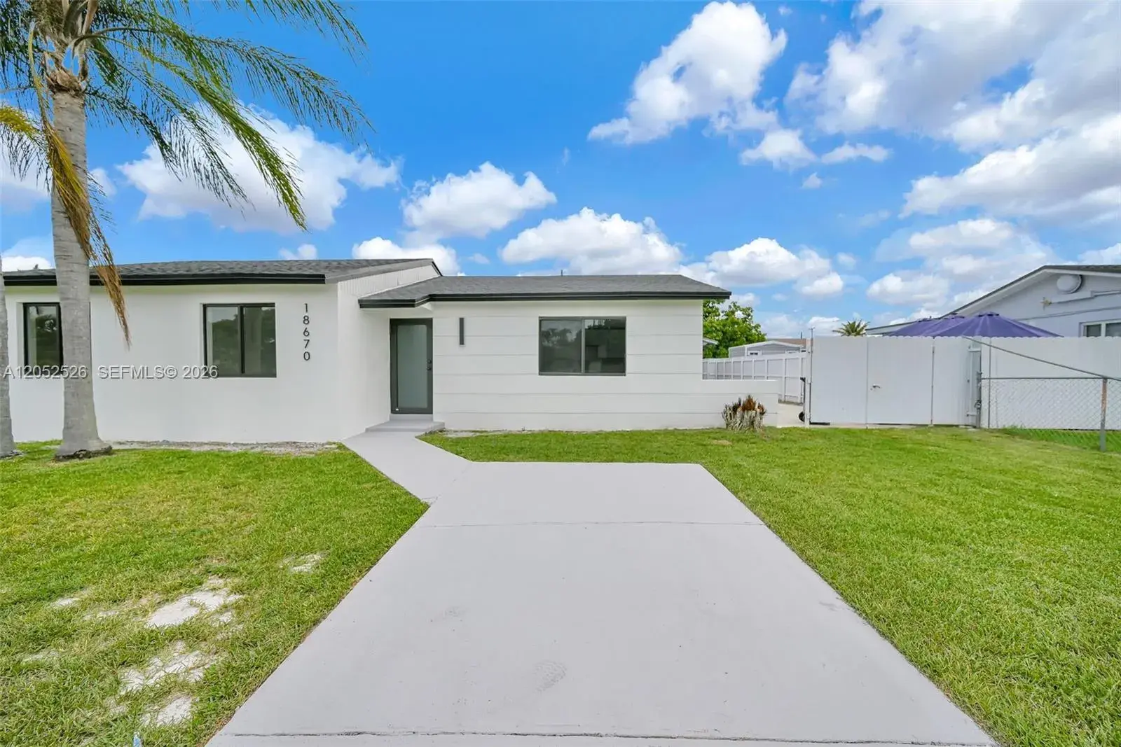 18670 SW 123rd Ct, Miami FL 33177