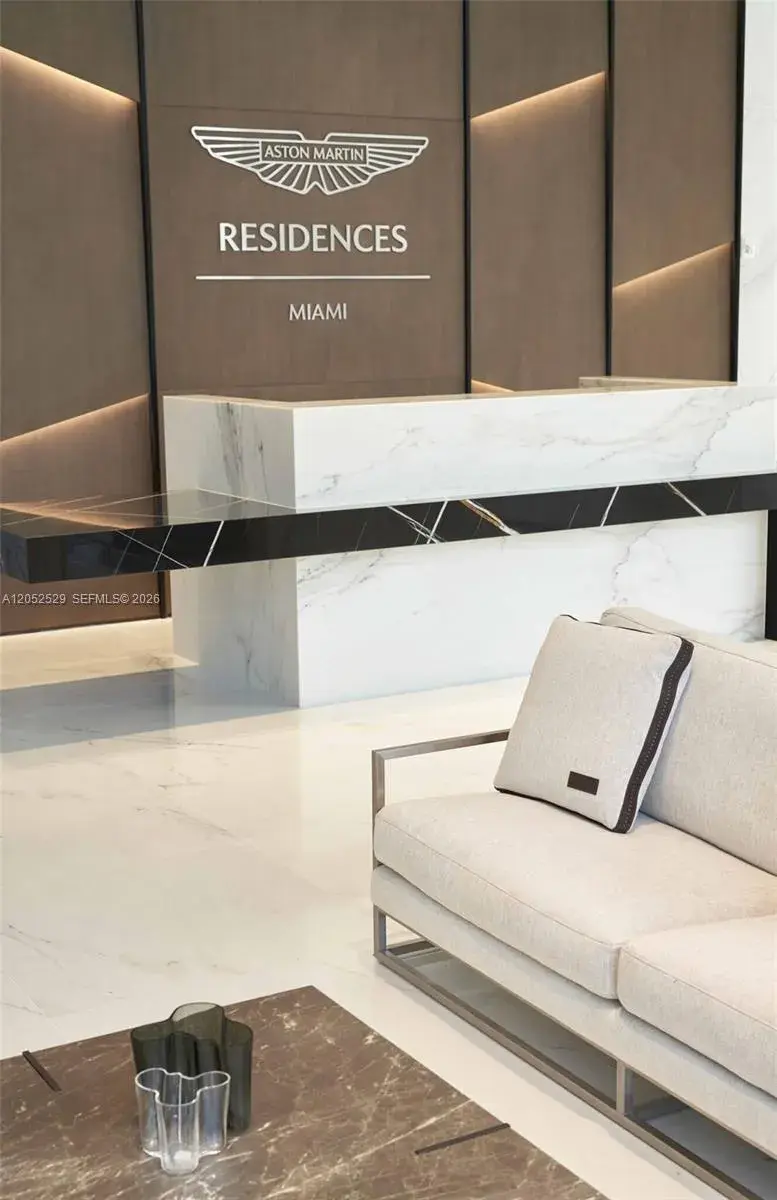 300 Biscayne Boulevard Way # 1705W, Miami FL 33131