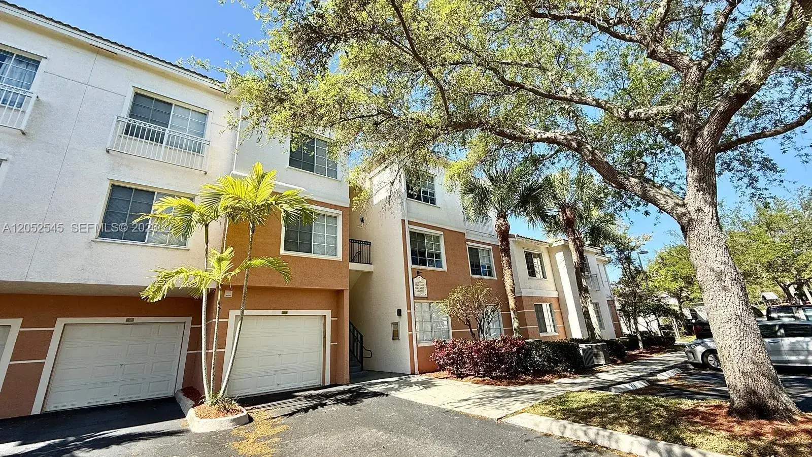 1206 E Myrtlewood Cir E # 1206, Palm Beach Gardens FL 33418