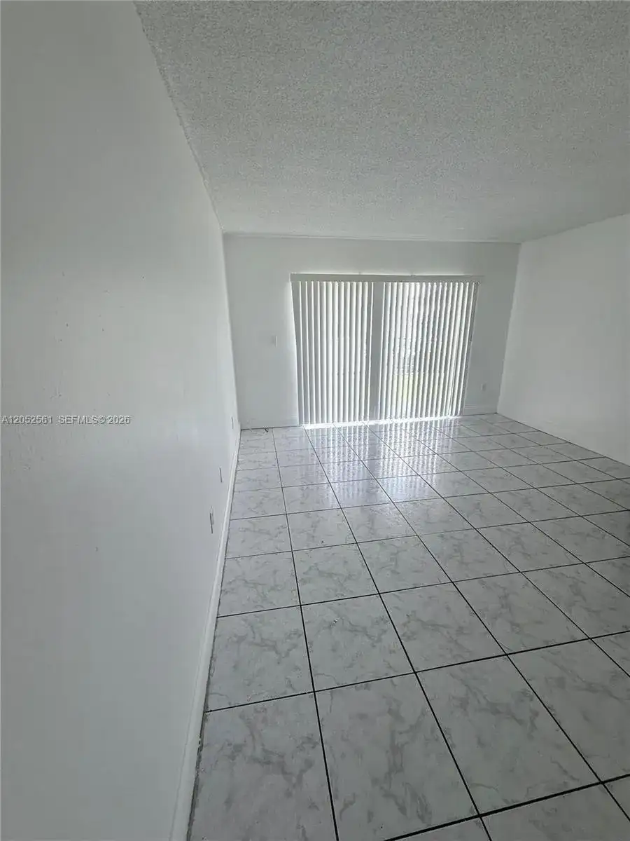 625 NW 177th St # 107, Miami Gardens FL 33169 photo 3