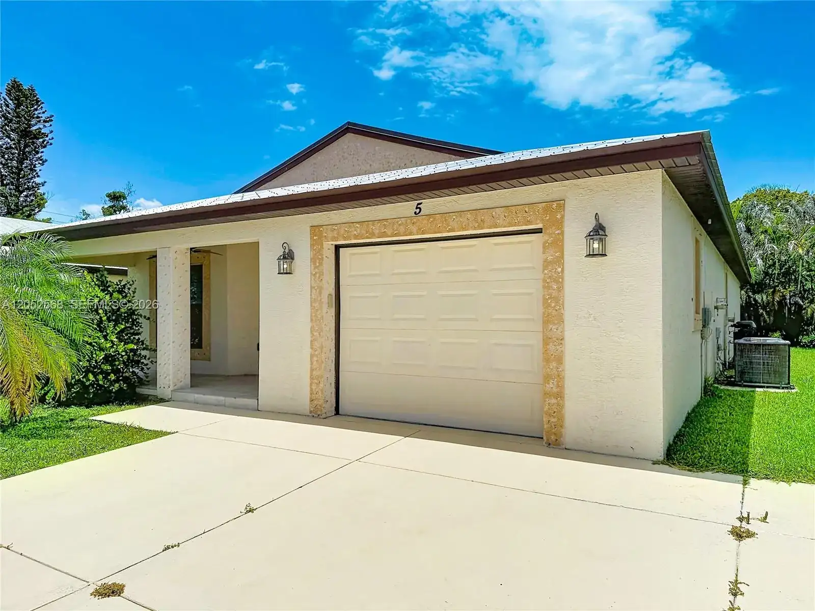 5 Flamenco Way, Port St. Lucie FL 34952 photo 2