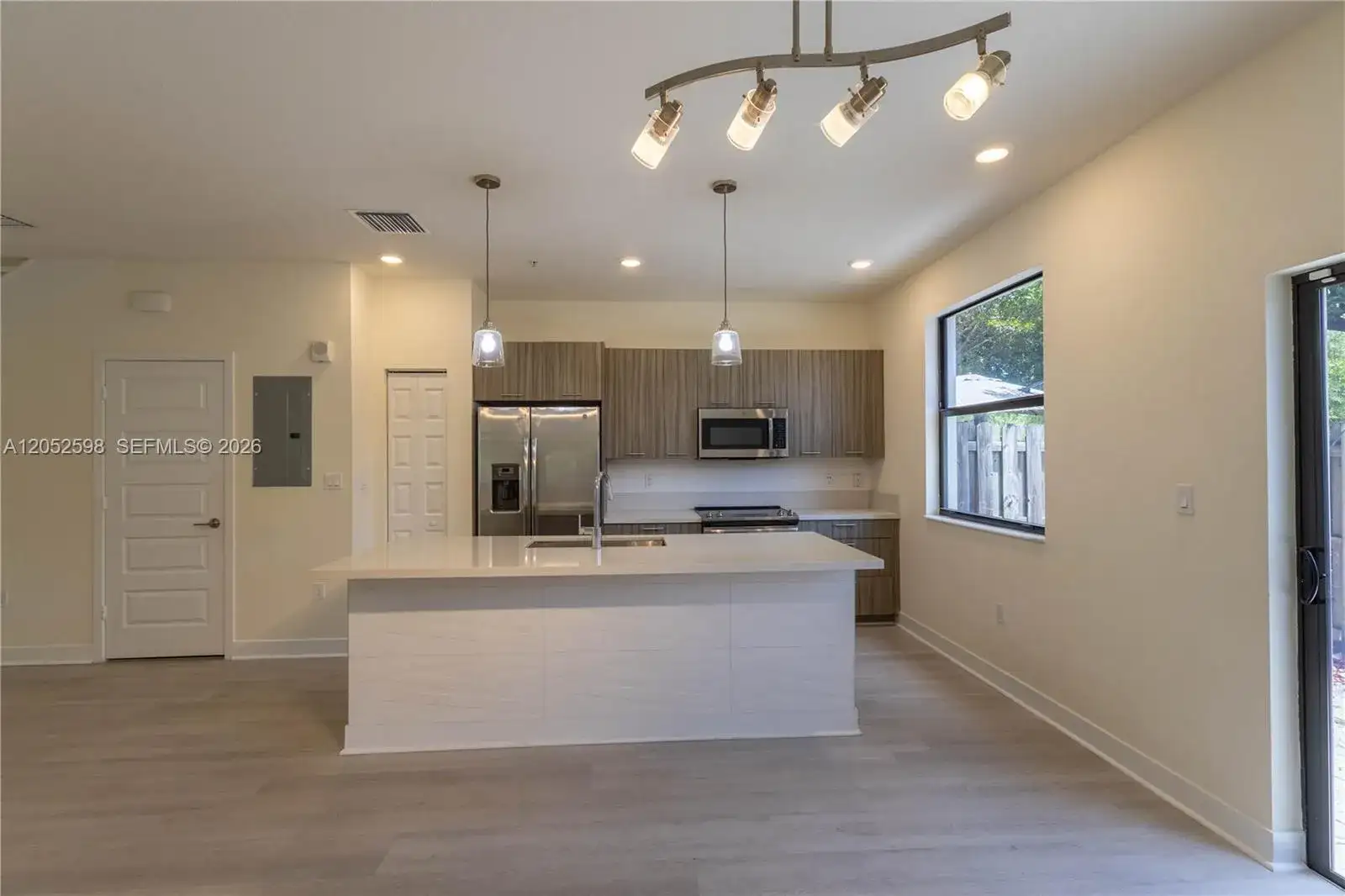 10407 NW 82nd St # 12, Doral FL 33178 photo 5