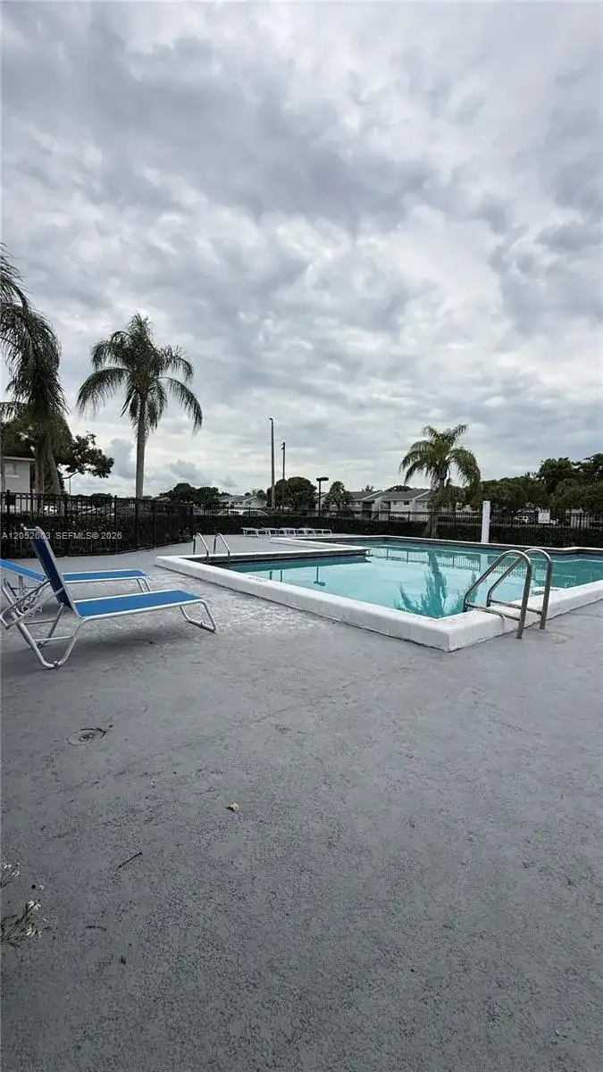 1163 Lake Terry Dr # J, West Palm Beach FL 33411