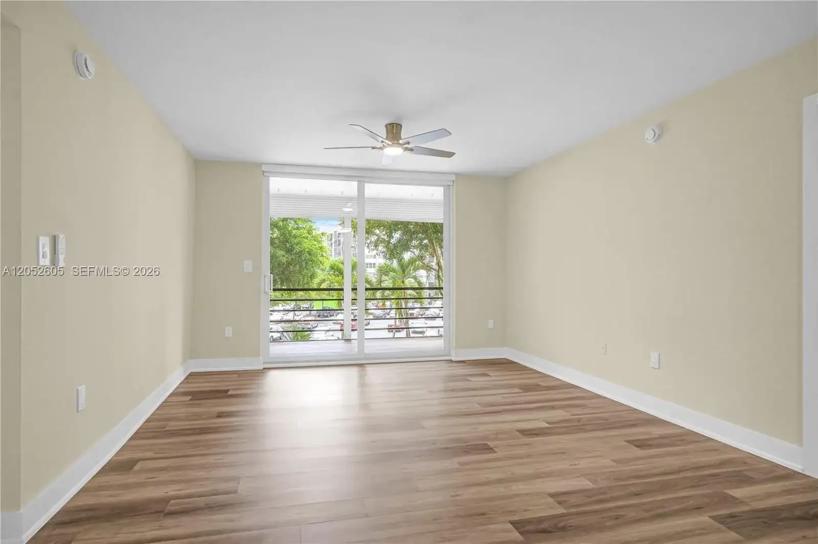 1400 Saint Charles Pl # 317, Pembroke Pines FL 33026 photo 3