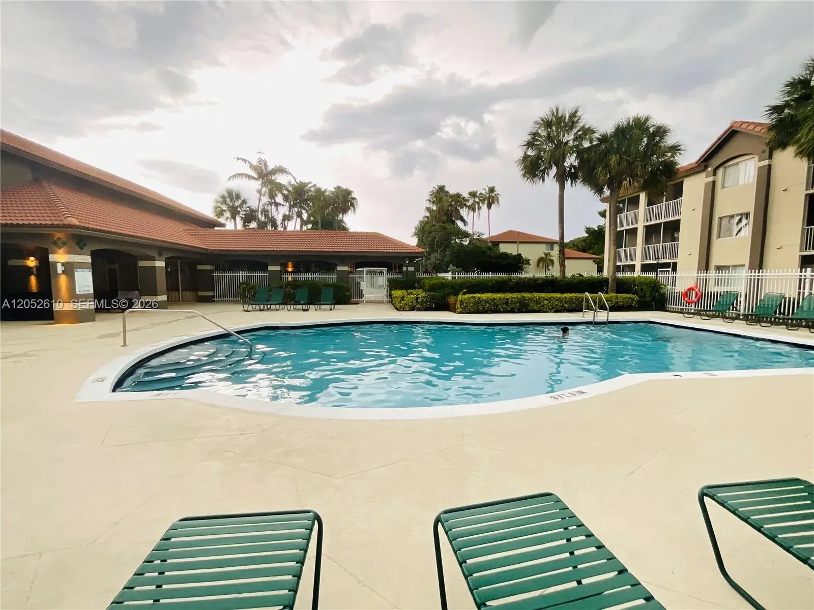 420 S Park RD # 108, Hollywood FL 33021