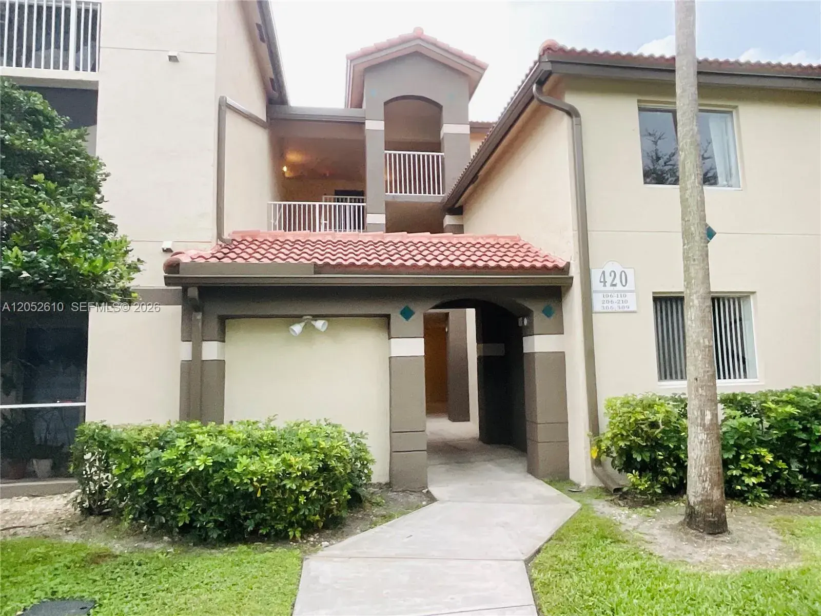 420 S Park RD # 108, Hollywood FL 33021