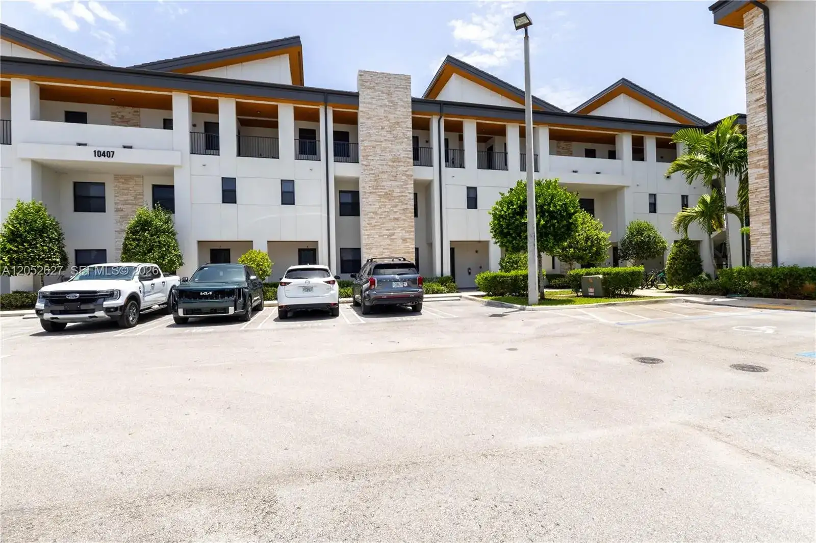 10407 NW 82nd St # 12, Doral FL 33178 photo 4