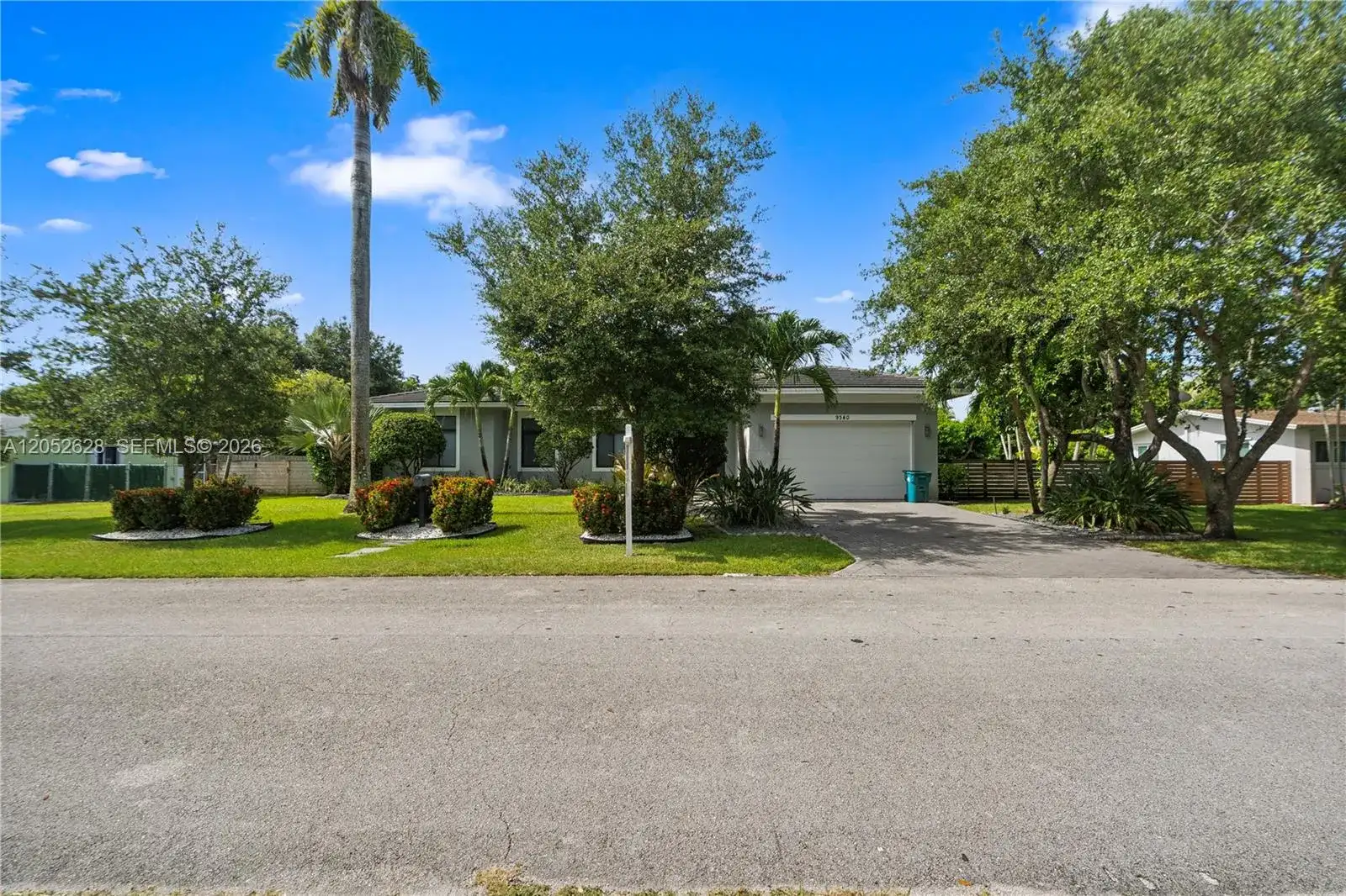 9340 SW 177th St, Palmetto Bay FL 33157 photo 2