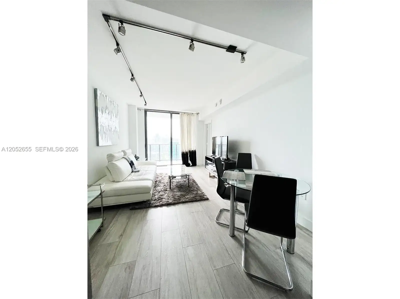 121 NE 34th St # 2603, Miami FL 33137 photo 3
