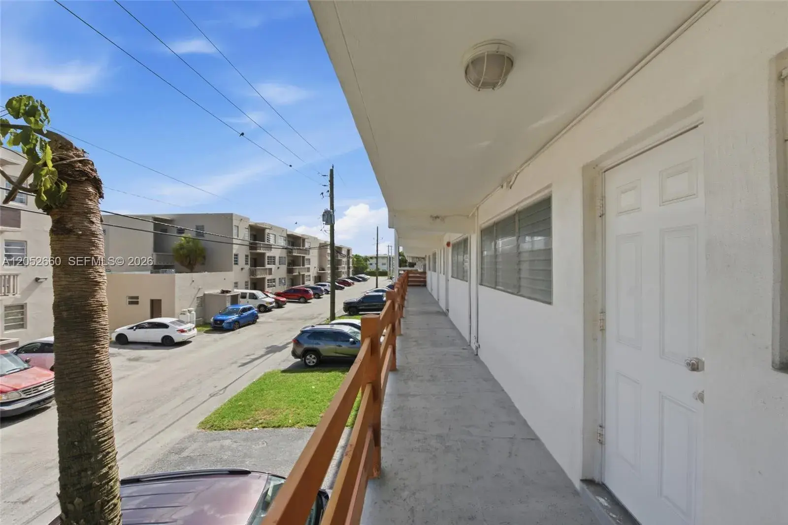 1450 NE 170th St # 209, North Miami Beach FL 33162