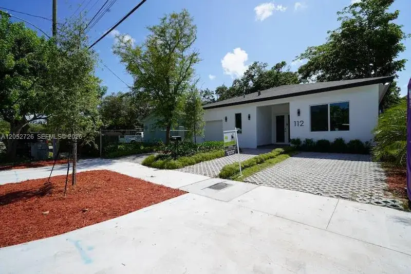 4 bedroom 3 bath Residential Lease for rent at 112 NW 24th Ct, Miami FL 33125
