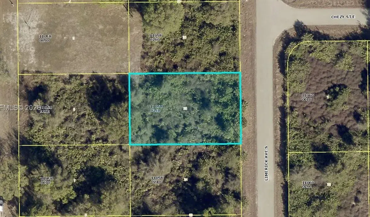 428 S Limerick Ave., Lehigh Acres FL 33974