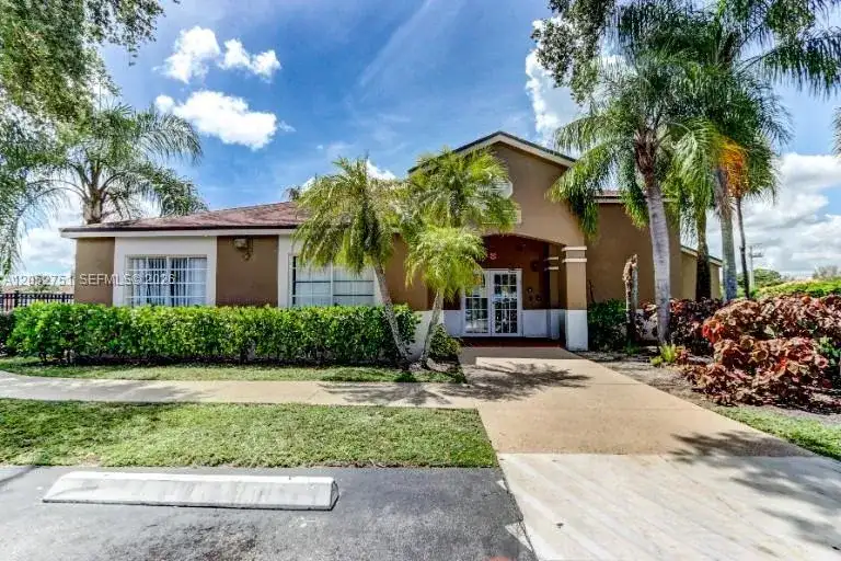 1139 Lake Terry Dr # C, West Palm Beach FL 33411 photo 2