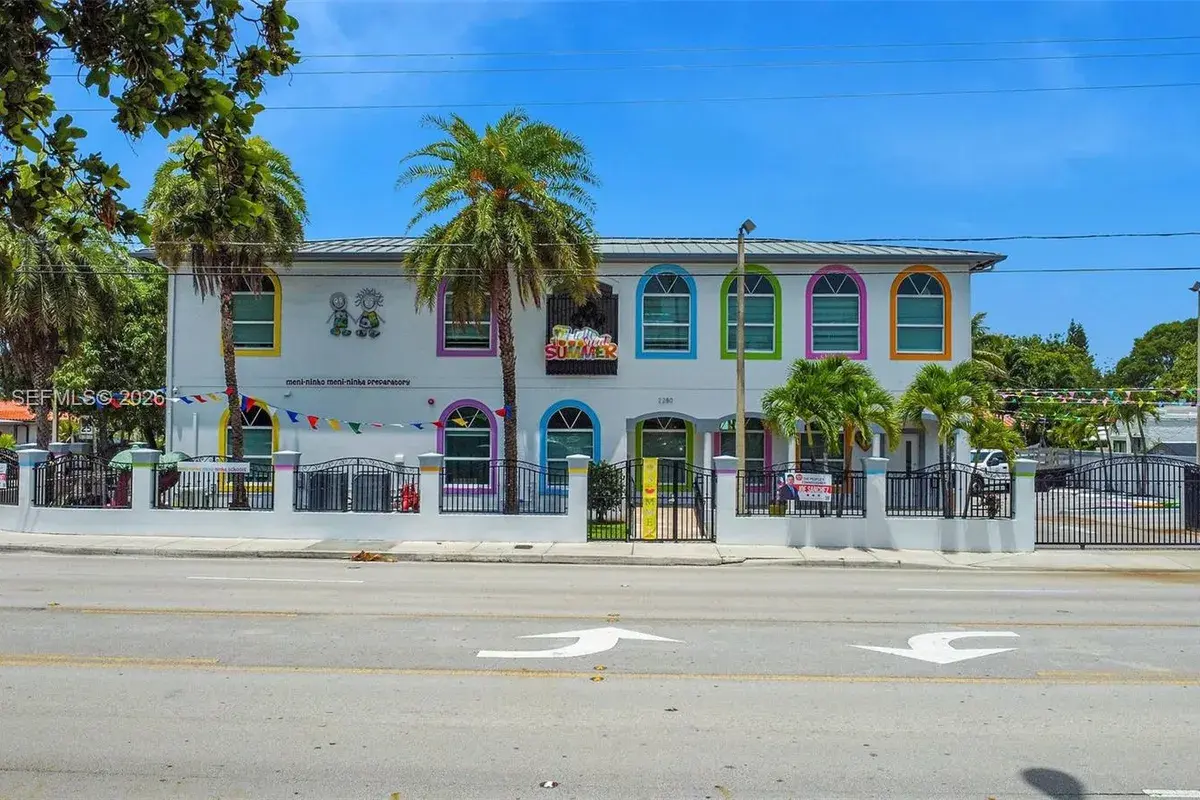 2280 SW 17th Ave, Miami FL 33145
