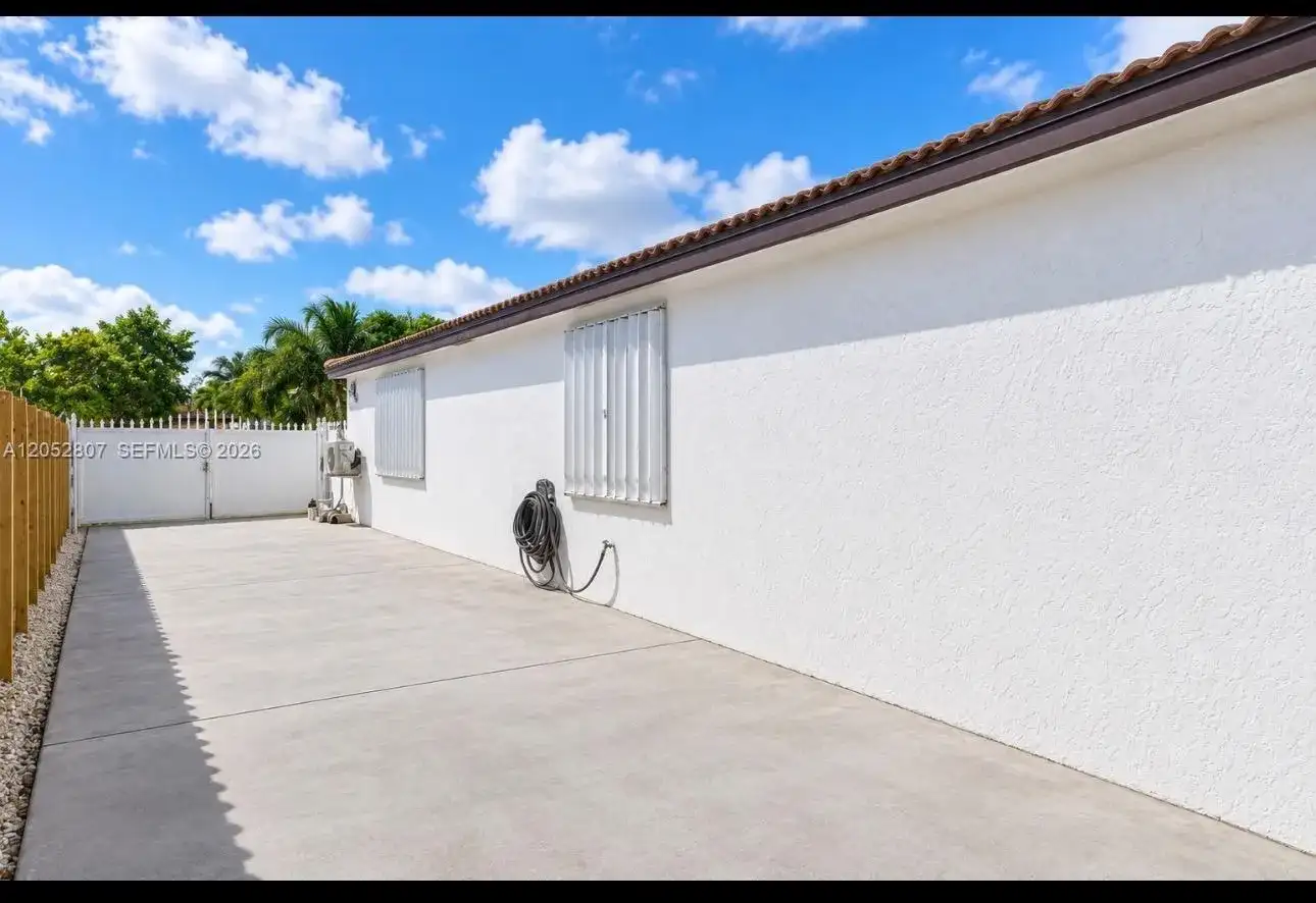 25237 SW 133 PL, Homestead FL 33032 photo 4