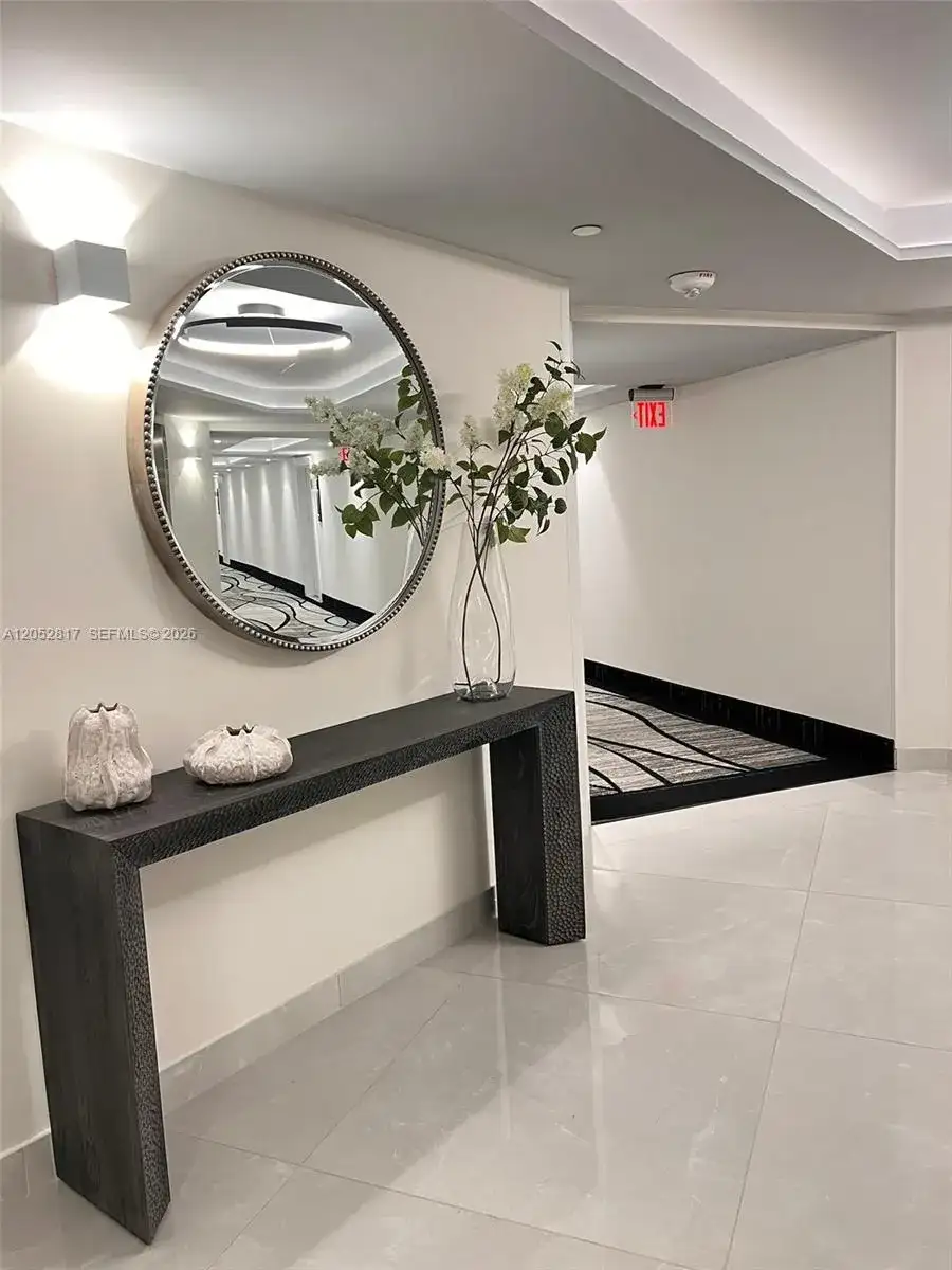 3180 S Ocean Dr # 1418, Hallandale Beach FL 33009 photo 2