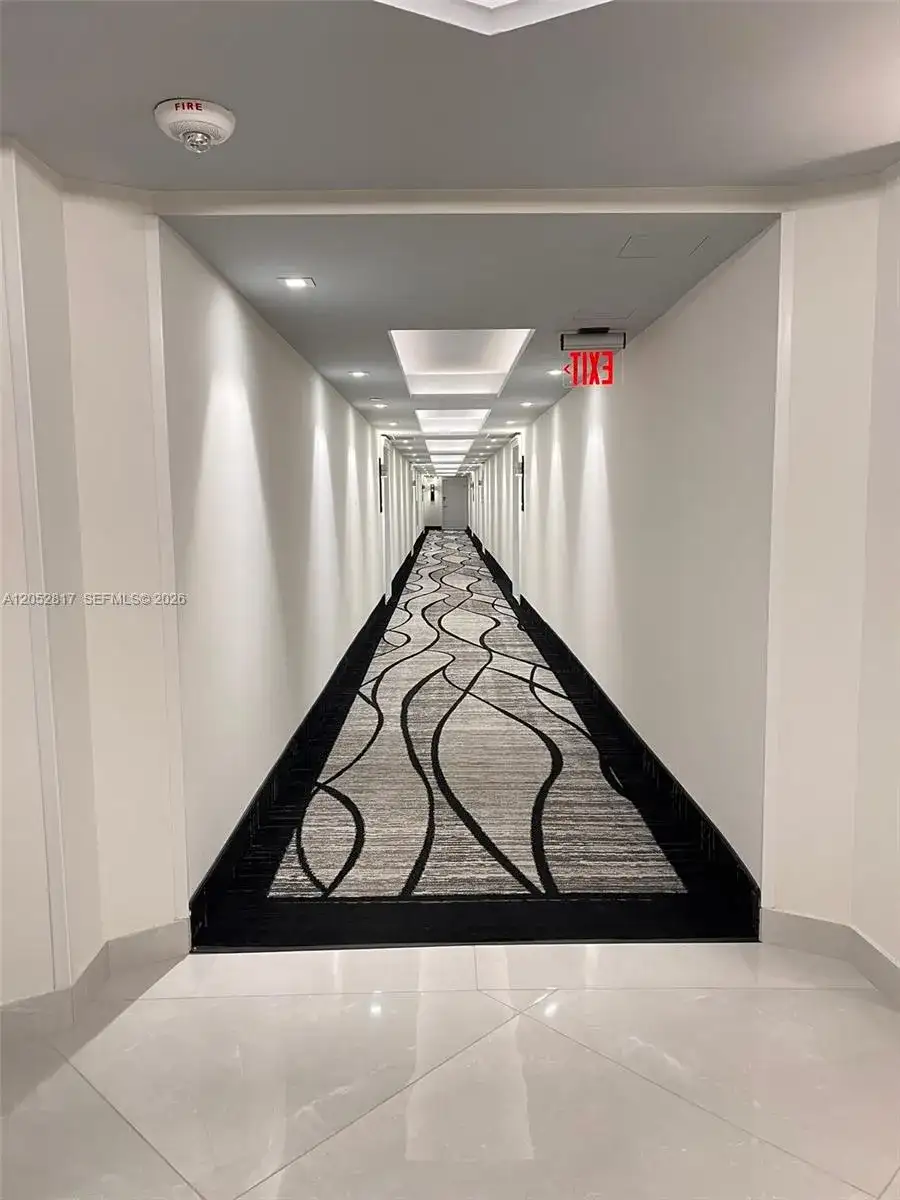 3180 S Ocean Dr # 1418, Hallandale Beach FL 33009 photo 3
