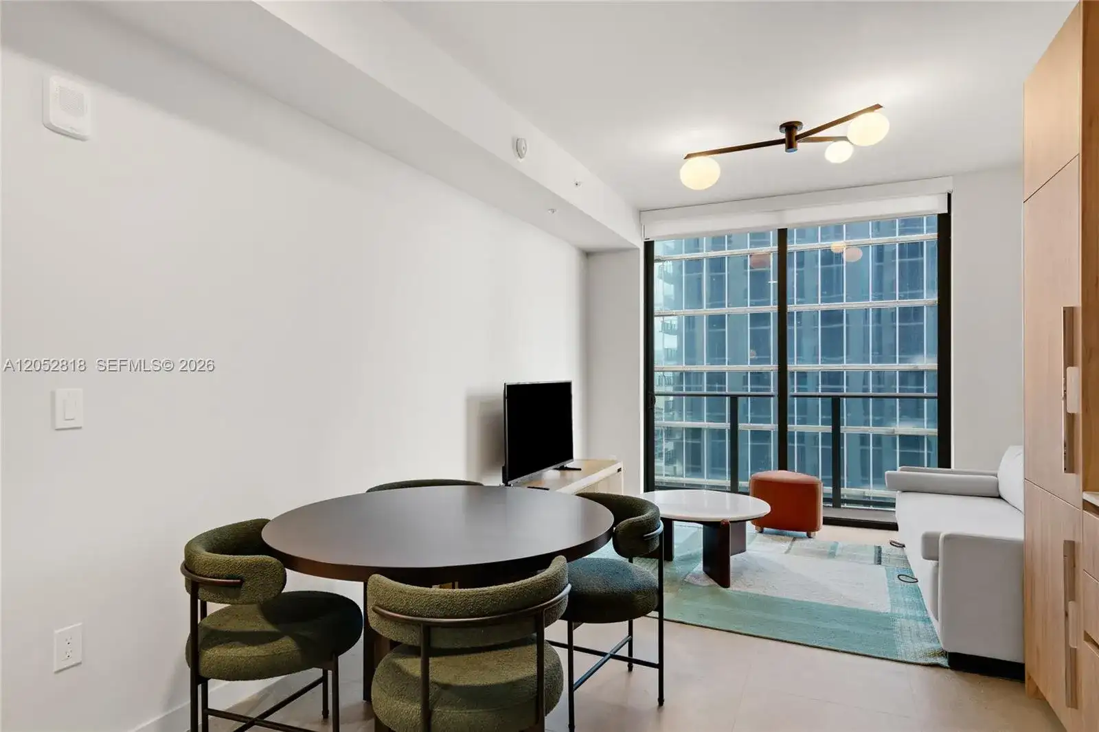 11 NE 6th St # 2204, Miami FL 33132 photo 3