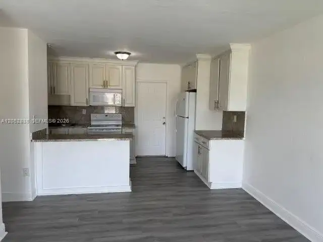 1870 NW 167 ST # 1870, Miami Gardens FL 33054